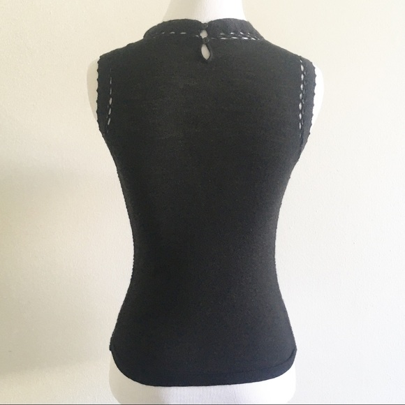 Elie Tahari XS Wool Crochet Sleeveless Sweater Top Black Minimalist Romantic - Picture 4 of 8